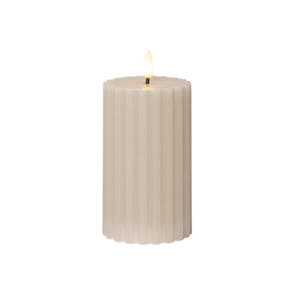 LED-Stumpenkerze Beige – 15 cm | Flamme Stripe mit Timer & geriffelter Oberfläche