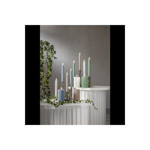 LED-Stumpenkerze Beige – 15 cm | Flamme Stripe mit Timer & geriffelter Oberfläche
